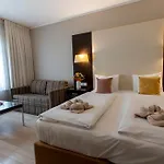Lion's Garden Hotel 4*