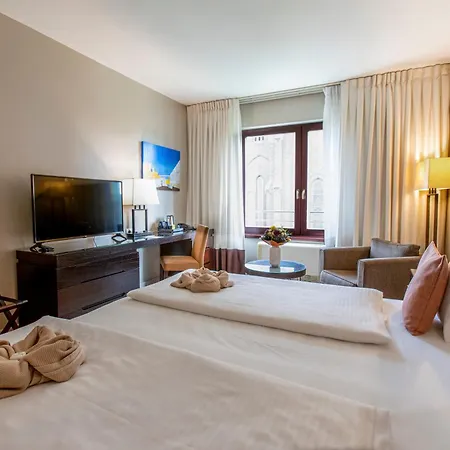 Lion's Garden Hotel