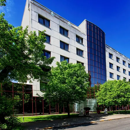 Lion's Garden Hotel