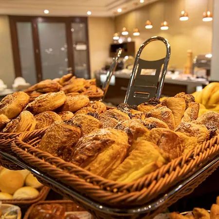 Lion's Garden Hotel Budapest